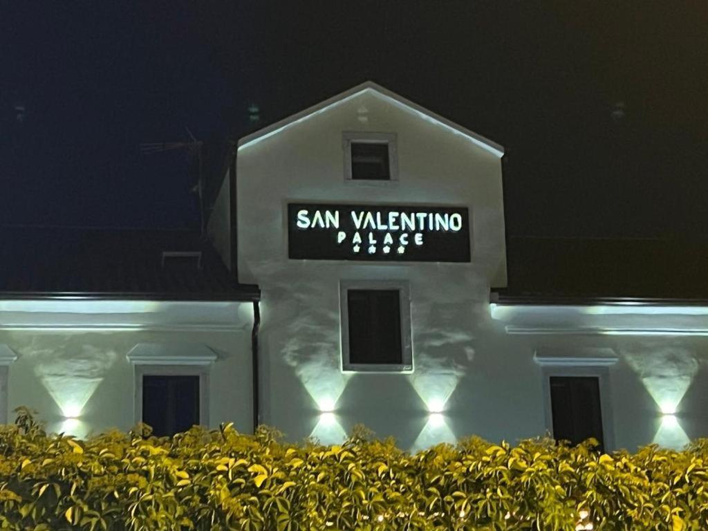 San Valentino Palace Umag Exteriér fotografie